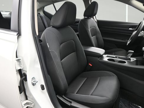 Certified 2025 Nissan Altima 2.5 SV w/ SV Special Edition Package FWD image 14