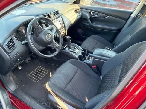 Used 2018 Nissan Rogue SV AWD/4WD image 21