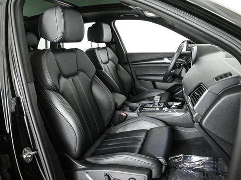 Used 2023 Audi SQ5 Premium Plus w/ Premium Plus Package AWD/4WD image 22