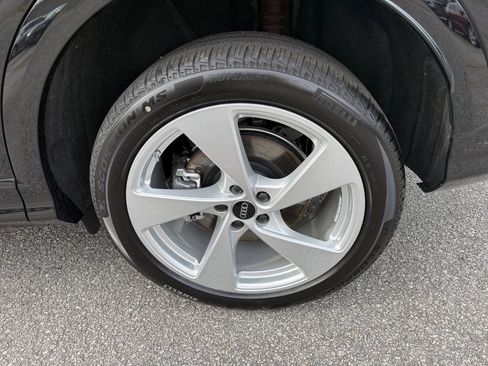 New 2025 Audi Q5 Premium Plus image 22