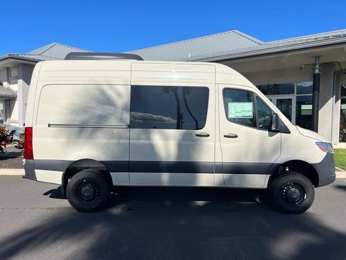 New 2025 Mercedes-Benz Sprinter 2500 image 2