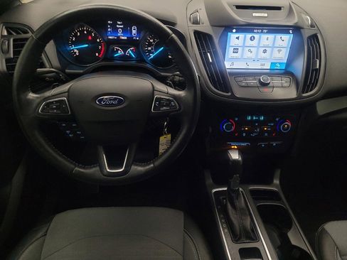 Used 2018 Ford Escape SE w/ SE Sport Appearance Package FWD image 22