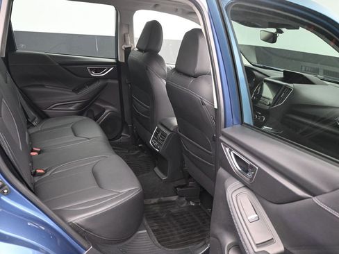 Used 2022 Subaru Forester Touring image 15