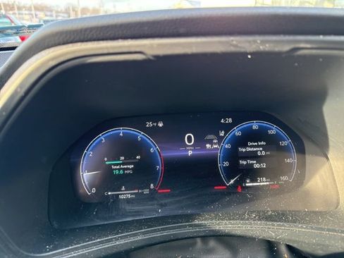 Used 2025 Toyota Grand Highlander Platinum image 13