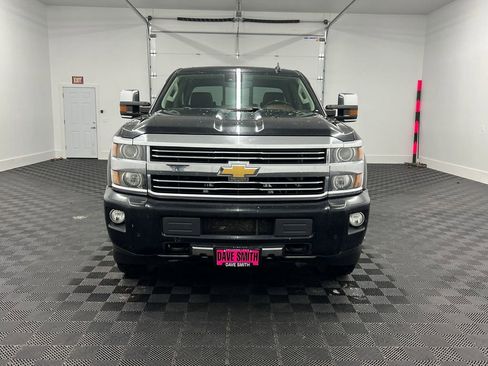 Used 2016 Chevrolet Silverado 3500 High Country w/ Duramax Plus Package image 5