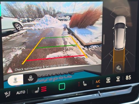 New 2026 Volkswagen Tiguan SE R-Line AWD/4WD image 6