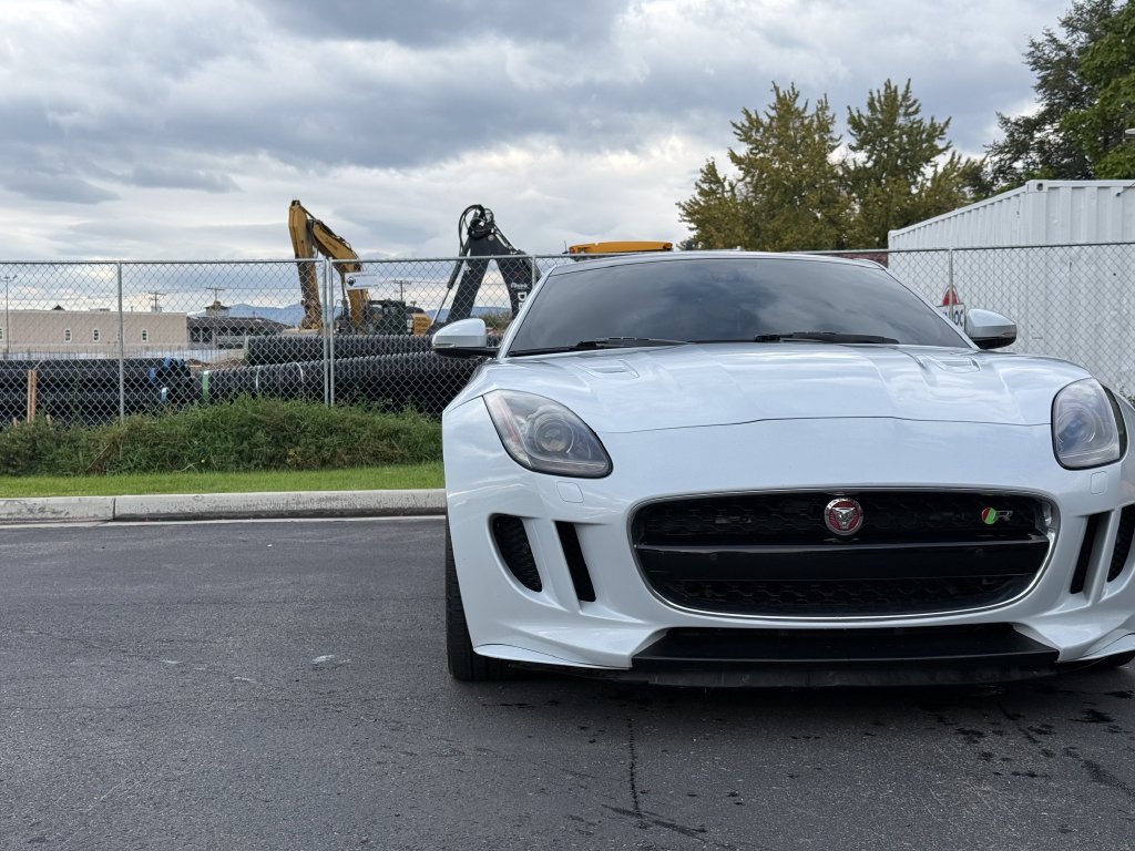 Used 2016 Jaguar F-TYPE R AWD/4WD image 4