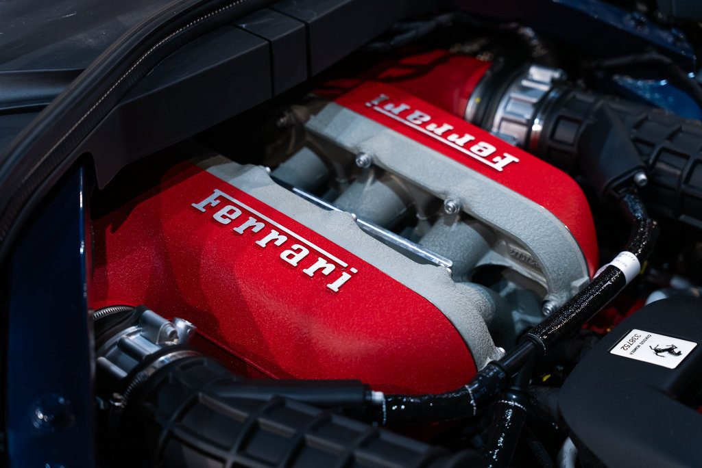 Used 2026 Ferrari Purosangue AWD/4WD image 21