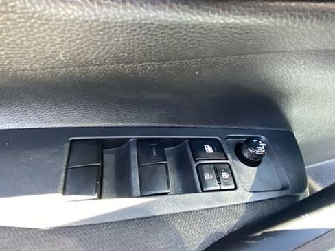 Used 2025 Toyota Corolla LE FWD image 17