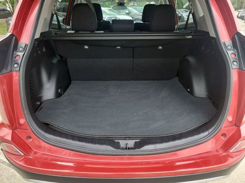 Used 2017 Toyota RAV4 XLE image 31
