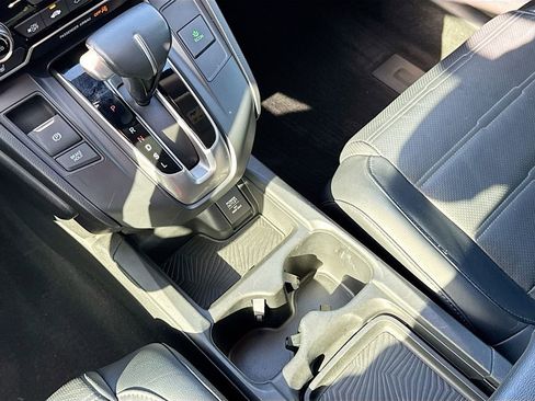 Used 2018 Honda CR-V Touring image 21