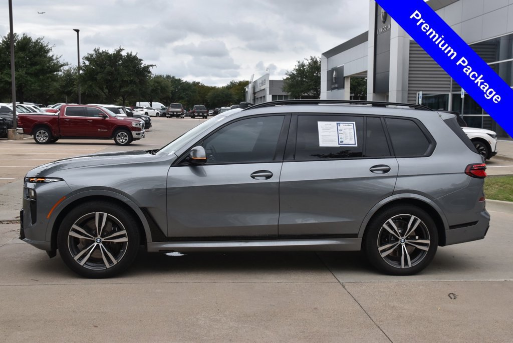 Used 2024 BMW X7 xDrive40i w/ M Sport Package AWD/4WD image 12