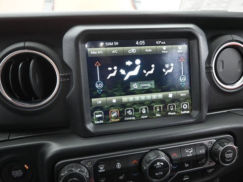 Used 2023 Jeep Wrangler Sahara w/ LED Lighting Group image 32