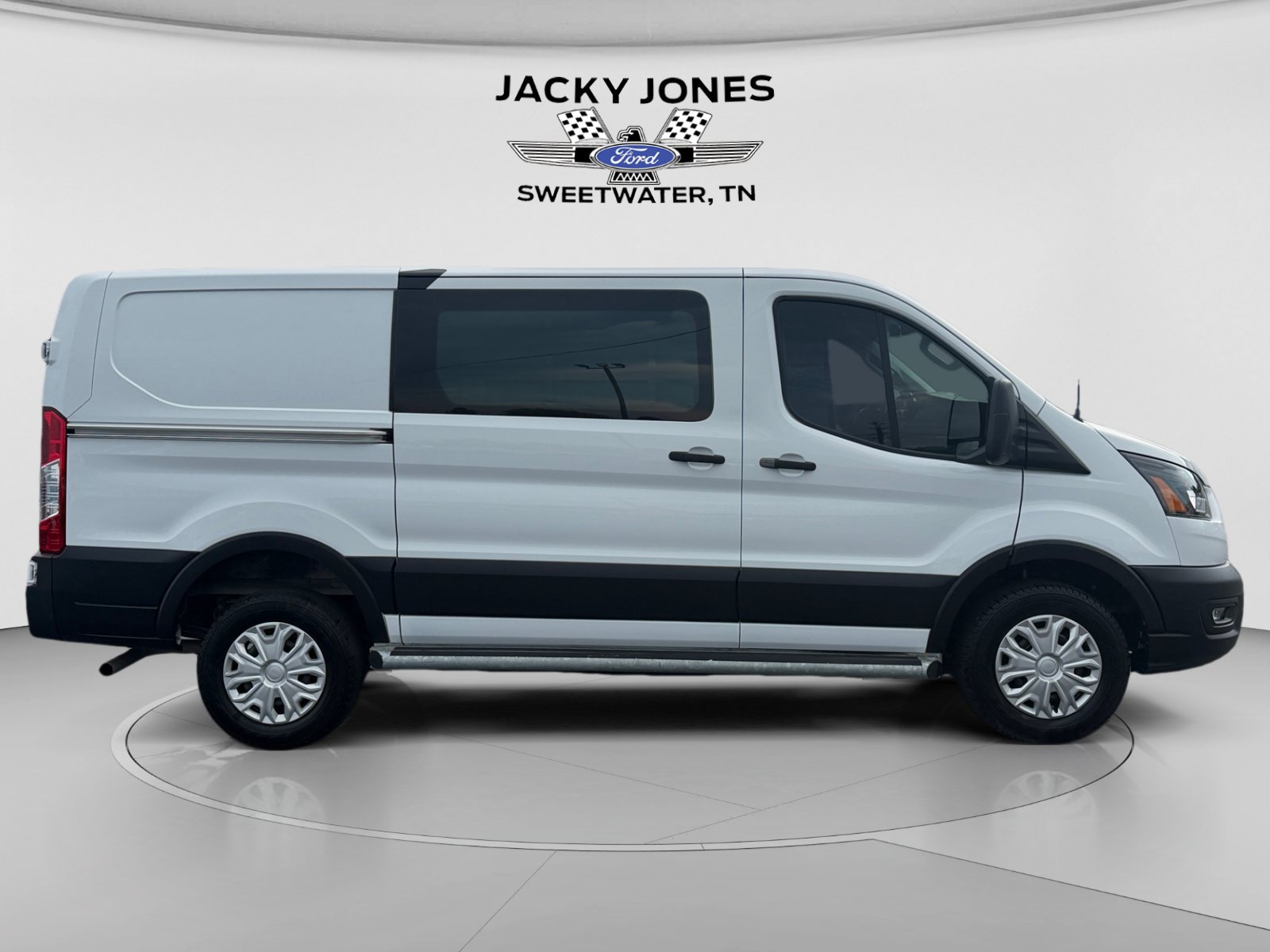 Used 2024 Ford Transit 250 Low Roof w/ Exterior Upgrade Package RWD image 6