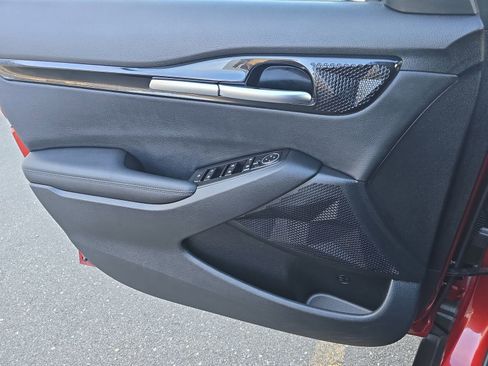 Used 2025 Kia Seltos S image 33