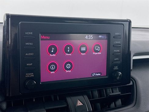 Used 2019 Toyota RAV4 LE image 19