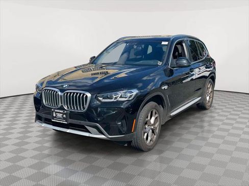 Used 2024 BMW X3 xDrive30i AWD/4WD image 3