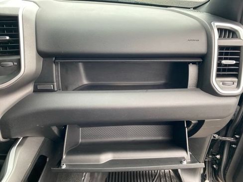 Certified 2023 RAM 1500 Big Horn AWD/4WD image 38