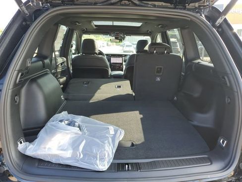 New 2025 Jeep Grand Cherokee Limited image 6