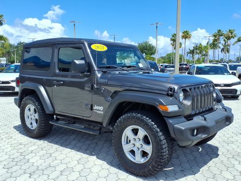 Used 2021 Jeep Wrangler Sport AWD/4WD image 15