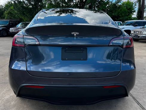 Used 2020 Tesla Model Y Long Range AWD/4WD image 8