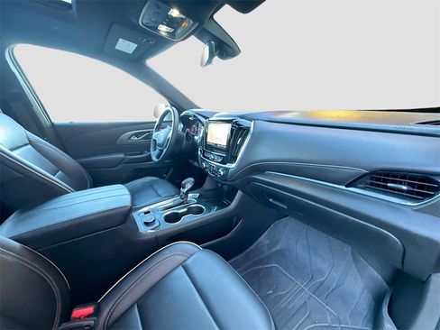 Used 2023 Chevrolet Traverse Premier w/ LPO, Floor Liner Package image 31