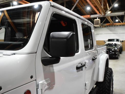 Used 2021 Jeep Gladiator Mojave AWD/4WD image 59