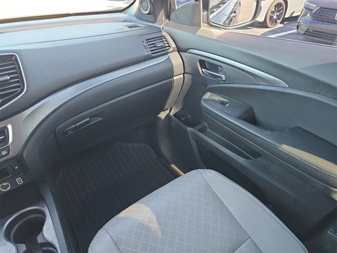 Used 2019 Honda Passport EX-L image 11