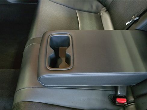 Used 2019 Honda Accord Sport image 16