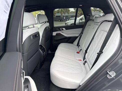 New 2026 BMW X5 xDrive50e image 14