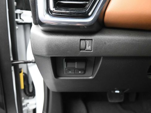 New 2026 GMC Canyon AT4 w/ Technology Plus Package image 11