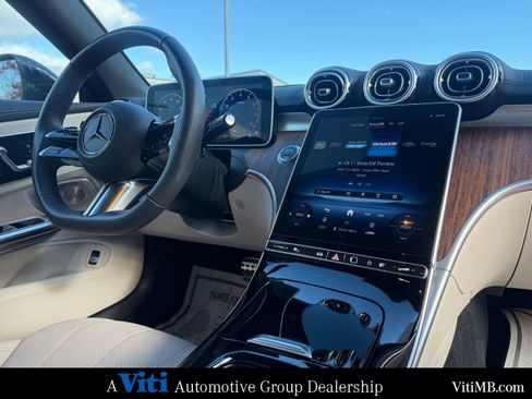 Certified 2024 Mercedes-Benz CLE 450 4MATIC Cabriolet image 30