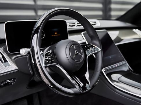 Used 2025 Mercedes-Benz S 580 4MATIC Sedan image 37