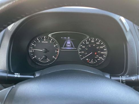 Used 2017 Nissan Pathfinder SV w/ Trailer Tow Package image 36