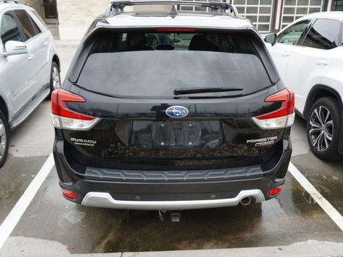 Used 2020 Subaru Forester Touring w/ Popular Package #2 AWD/4WD image 5