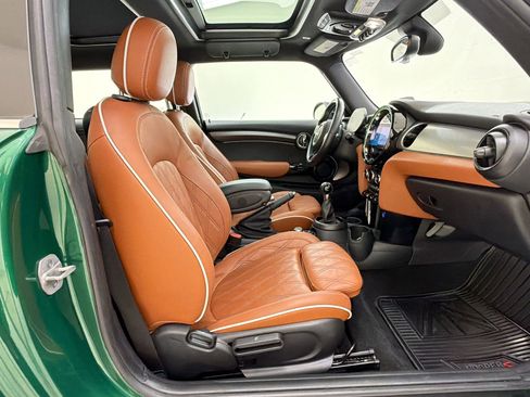 Used 2024 MINI Cooper S FWD image 30