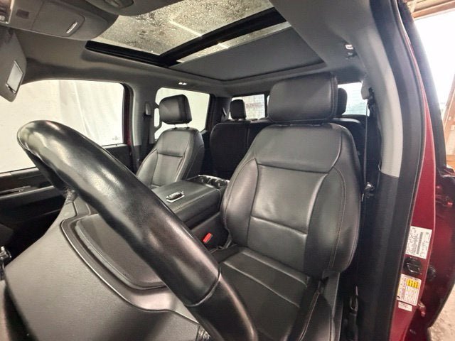 Used 2021 Ford F150 Lariat AWD/4WD image 5