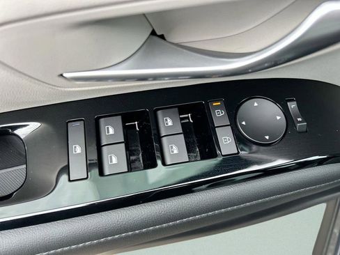 New 2026 Hyundai Tucson Limited FWD image 22