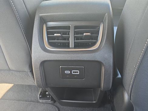 Used 2024 Chevrolet Blazer LT AWD/4WD image 15