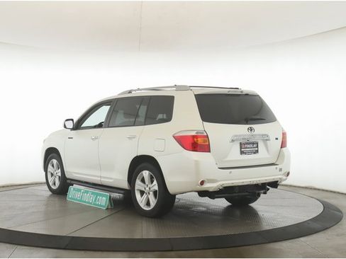 Used 2008 Toyota Highlander Limited image 8