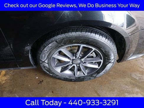 Used 2017 Dodge Grand Caravan SXT w/ Driver Convenience Group FWD image 12