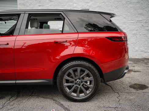 Used 2023 Land Rover Range Rover Sport SE AWD/4WD image 11