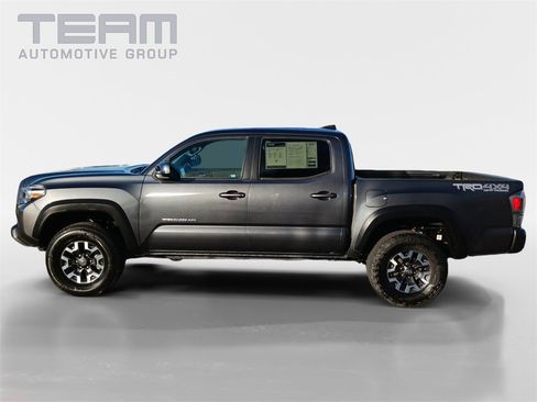 Used 2023 Toyota Tacoma TRD Off-Road image 4