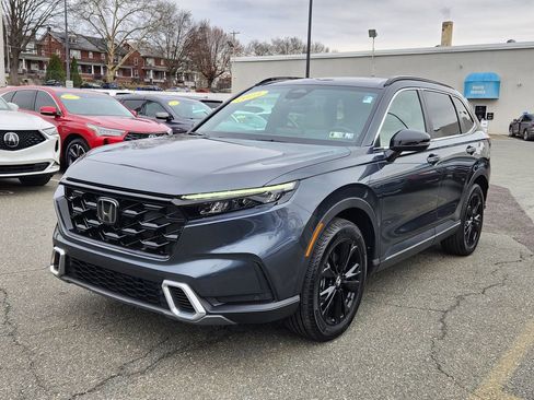 Used 2025 Honda CR-V Sport Touring image 2