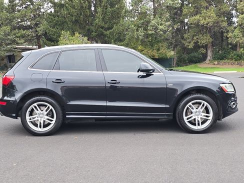 Used 2013 Audi Q5 3.0T Premium Plus w/ Audi MMI Navigation Plus Pkg image 3