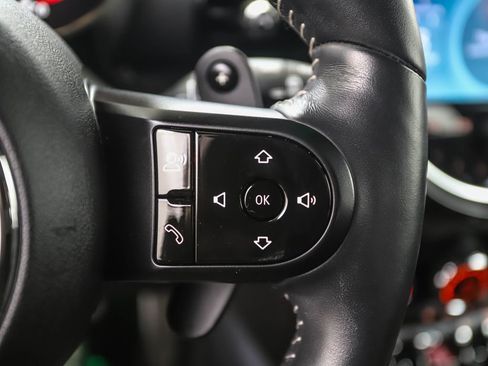 Used 2022 MINI Cooper Clubman John Cooper Works image 13