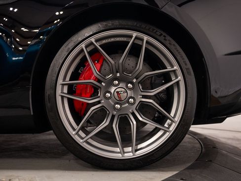 Used 2023 Chevrolet Corvette Z06 w/ Z07 Performance Package RWD image 8