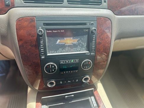 Used 2012 Chevrolet Tahoe LTZ image 30