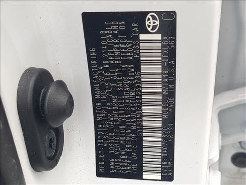 Certified 2025 Toyota Corolla LE image 23