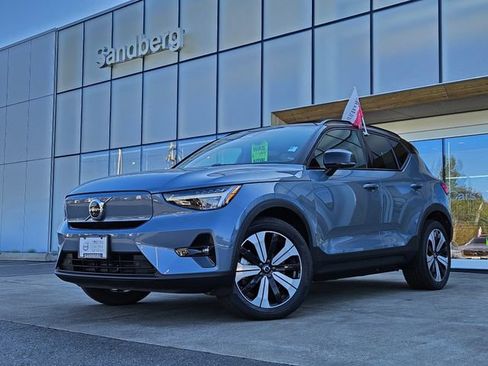 Certified 2023 Volvo XC40 Recharge Plus w/ Protection Package Premier AWD/4WD image 1
